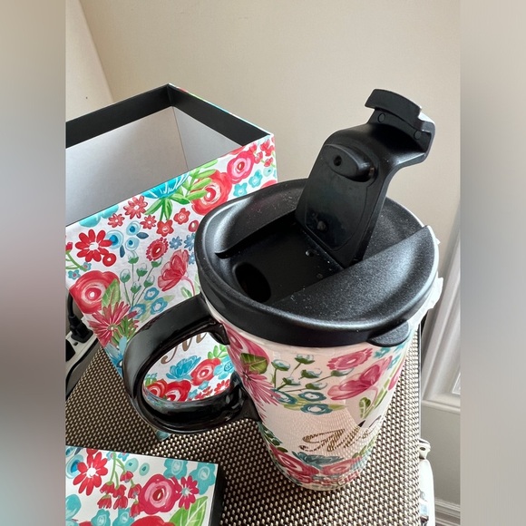 BNIB Evergreen Mom Floral Metallic Ceramic Travel Cup with Lid Mothers Day Gift - Picture 7 of 7